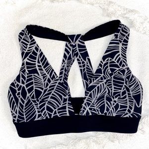 Lululemon Cross Back Sports Bra